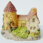 miniature english house red/brown
