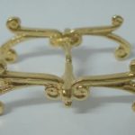 stand metal gold plated