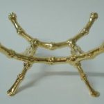 stand metal gold plated